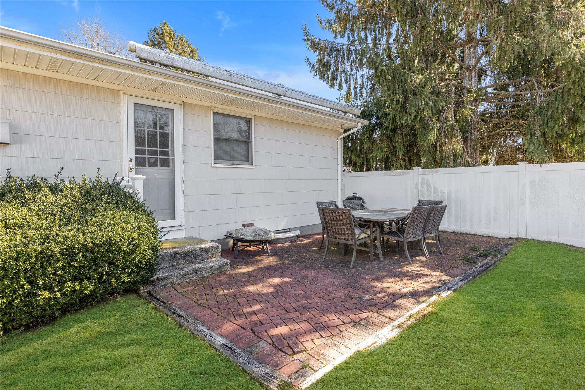 31 Birch Avenue, Huntington, New York image 12