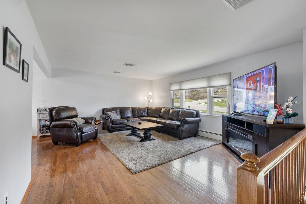 10 Jackson Street, Highland Mills, New York image 4