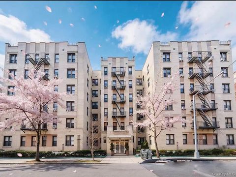 4018 Hampton Street 2D Elmhurst NY 11373