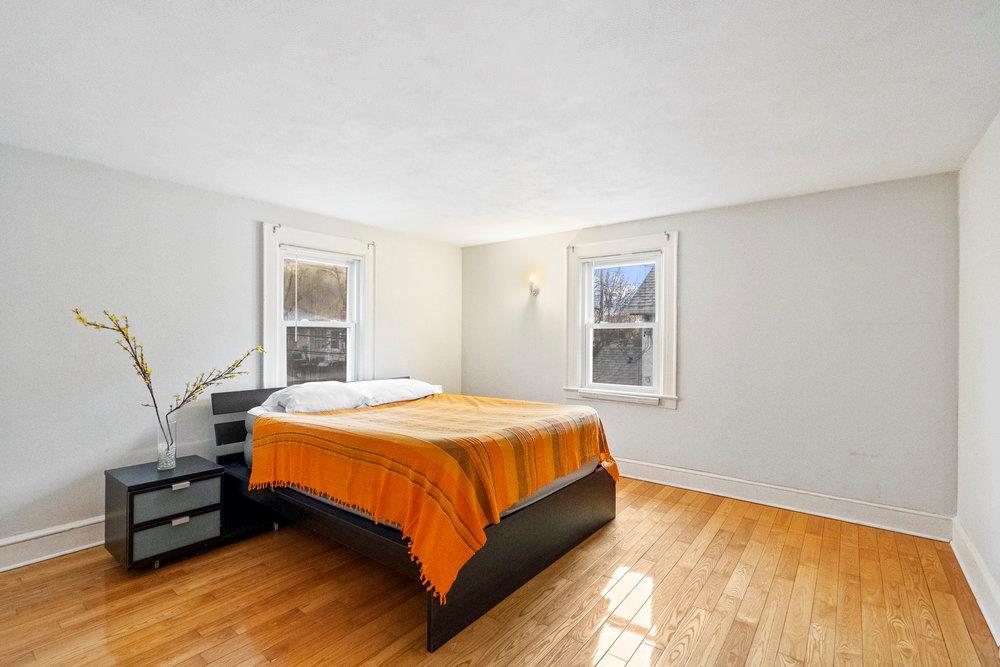 43 Van Nostrand Avenue, Great Neck, New York image 13