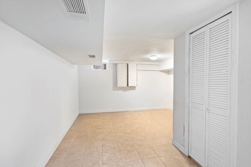 43 Van Nostrand Avenue, Great Neck, New York image 20