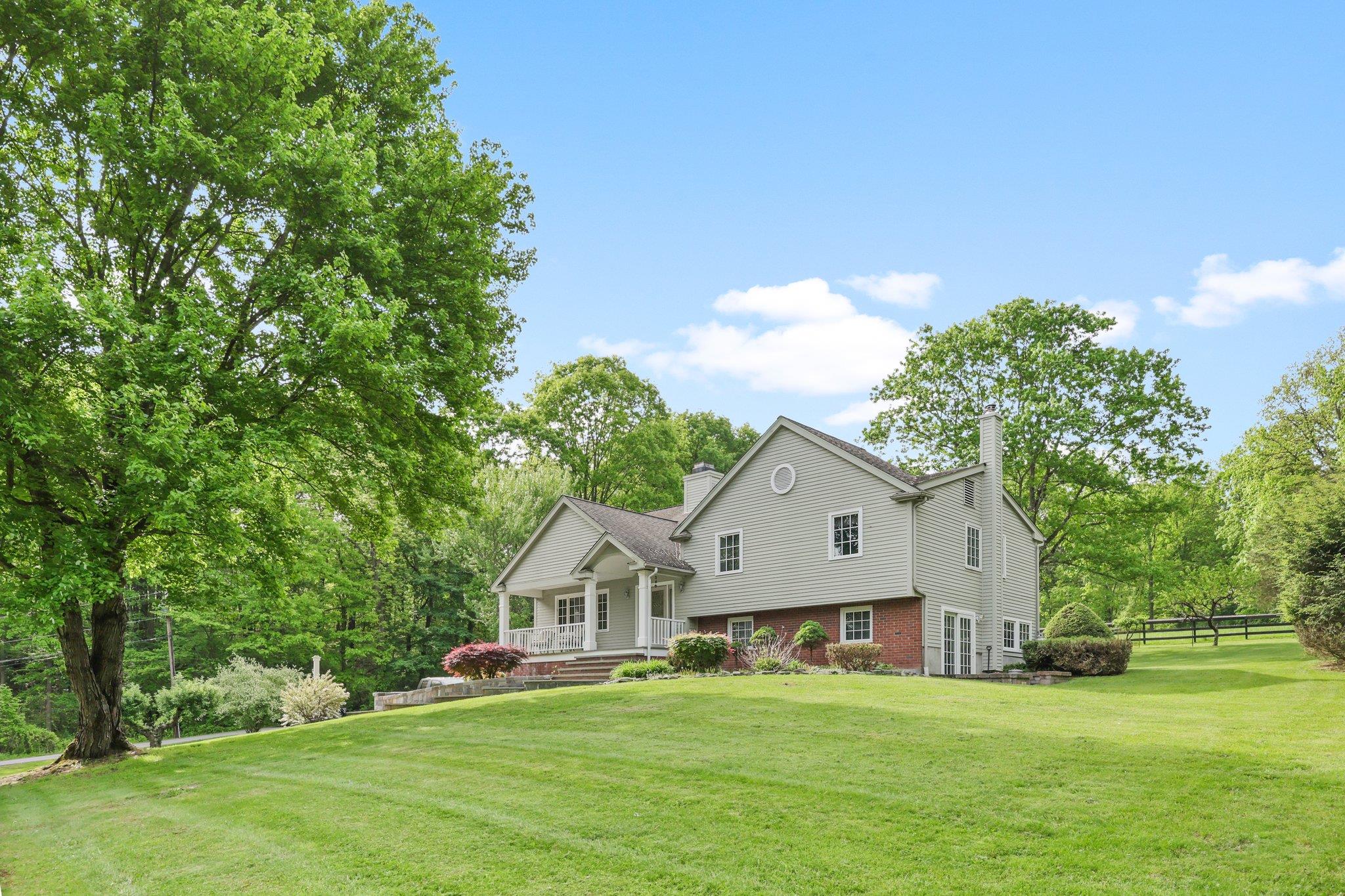 11 Larchmont Drive, Hopewell Junction, New York image 47