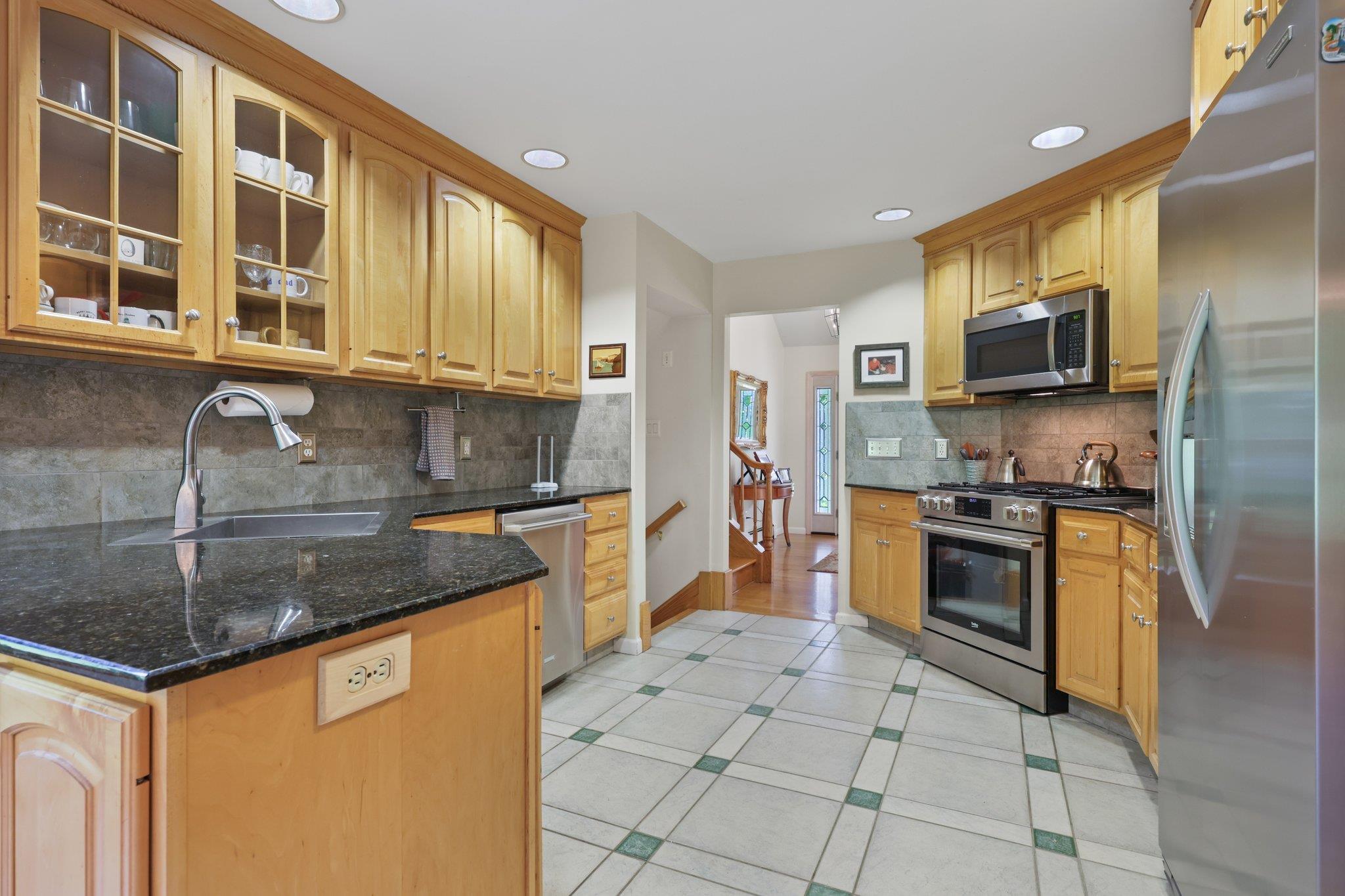 11 Larchmont Drive, Hopewell Junction, New York image 19