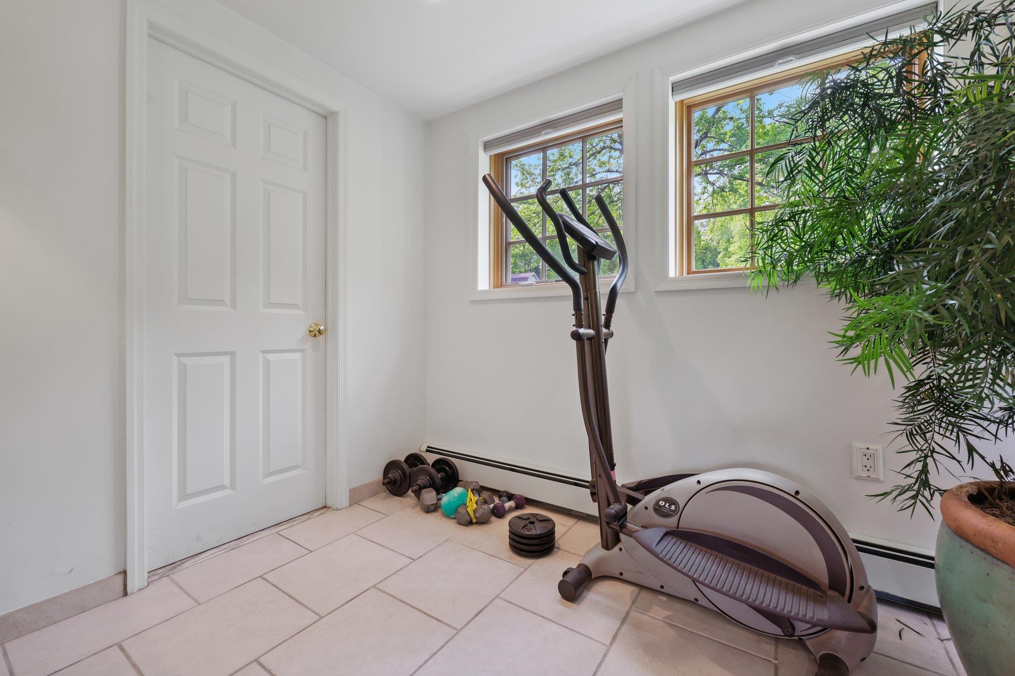11 Larchmont Drive, Hopewell Junction, New York image 38