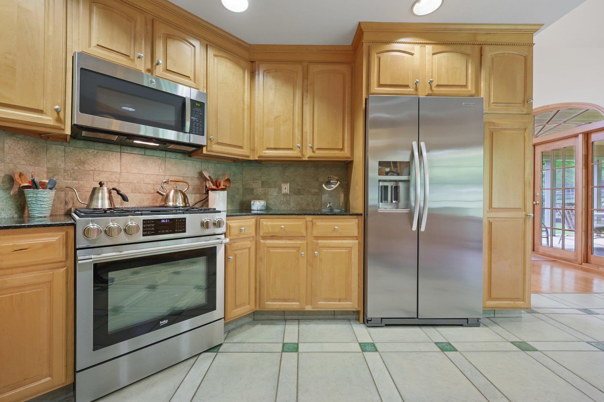 11 Larchmont Drive, Hopewell Junction, New York image 23