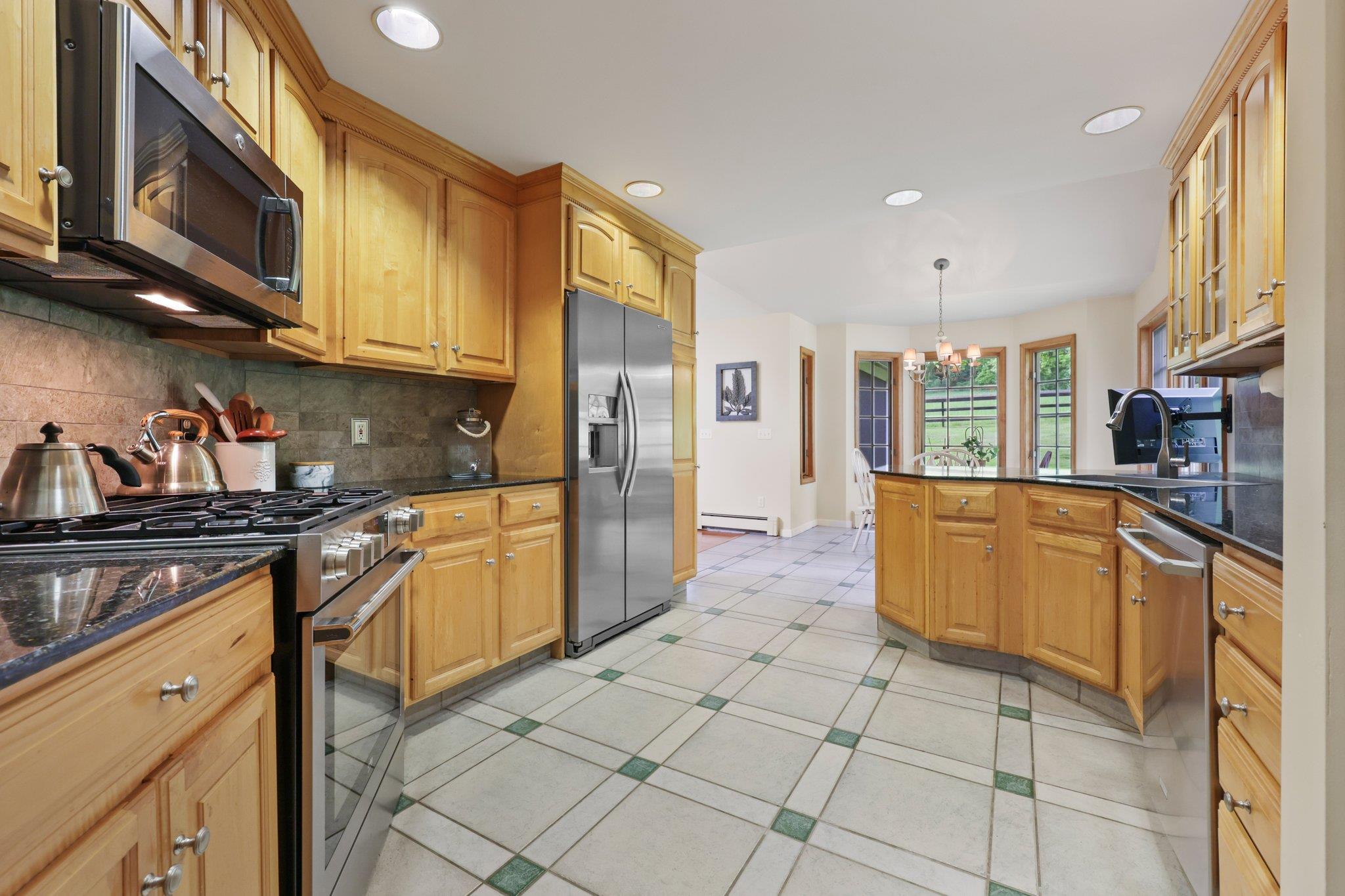 11 Larchmont Drive, Hopewell Junction, New York image 21