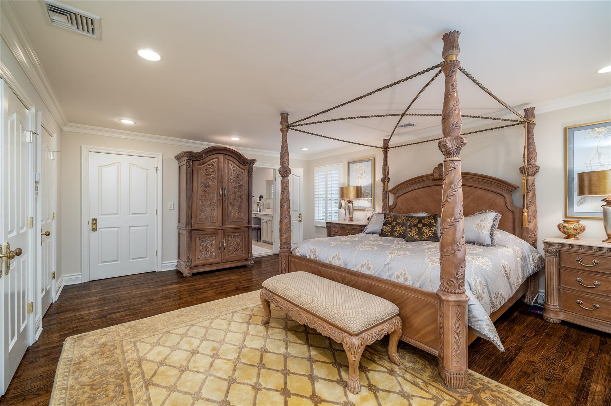 559 Hempstead Avenue, Rockville Centre, New York image 15