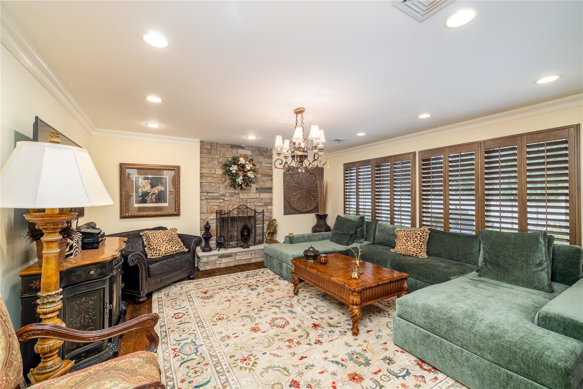 559 Hempstead Avenue, Rockville Centre, New York image 11