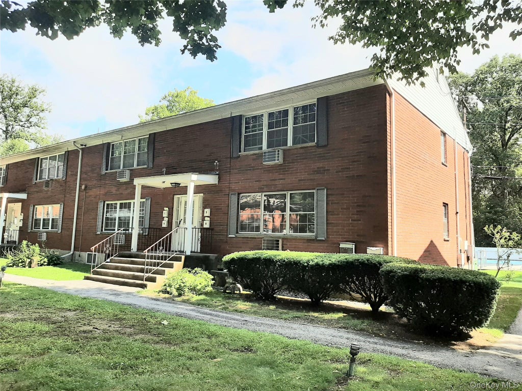Photo of 5 Wildwood Drive #17C, Wappingers Falls, NY 12590 (MLS # 1047233)