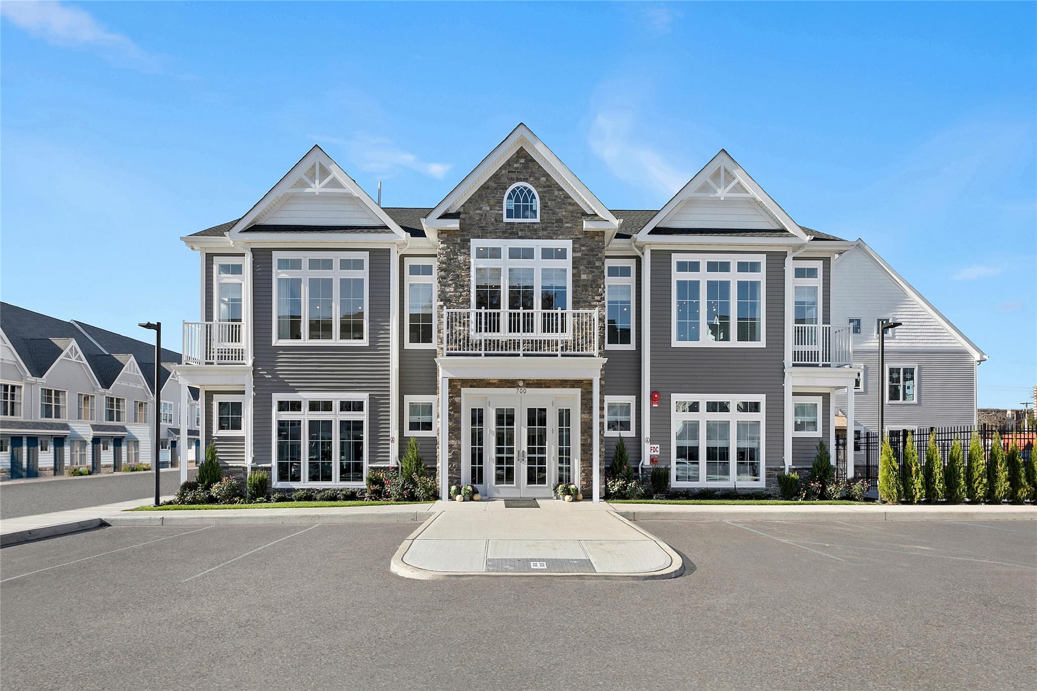 514 Emanuel Way #77, East Meadow, New York image 11