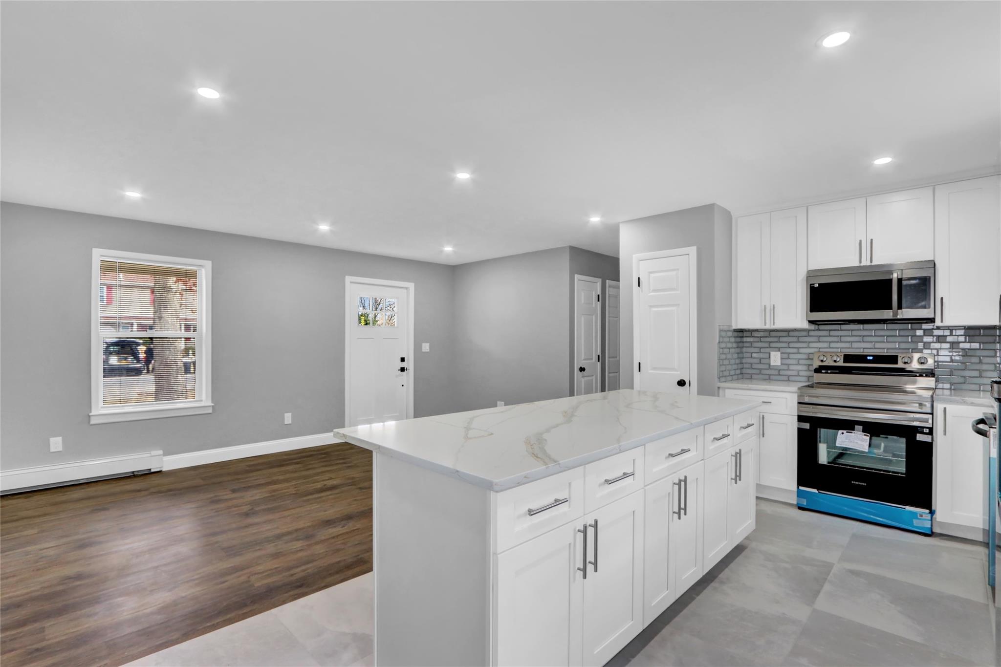 42 Leaf Avenue, Central Islip, New York image 1