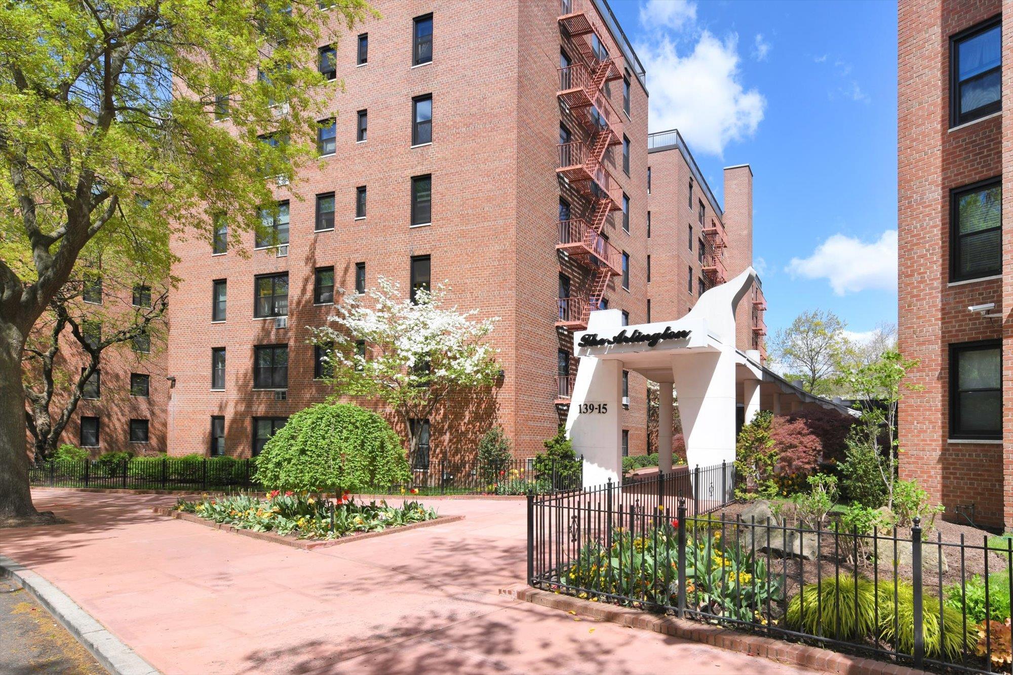 139-15 83rd Avenue #107, Briarwood, New York image 20