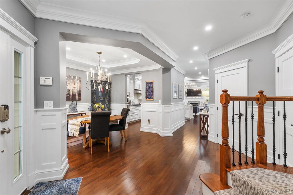 Photo of 4 Goldman Court, Cortlandt Manor, NY 10567 (MLS # 951836)