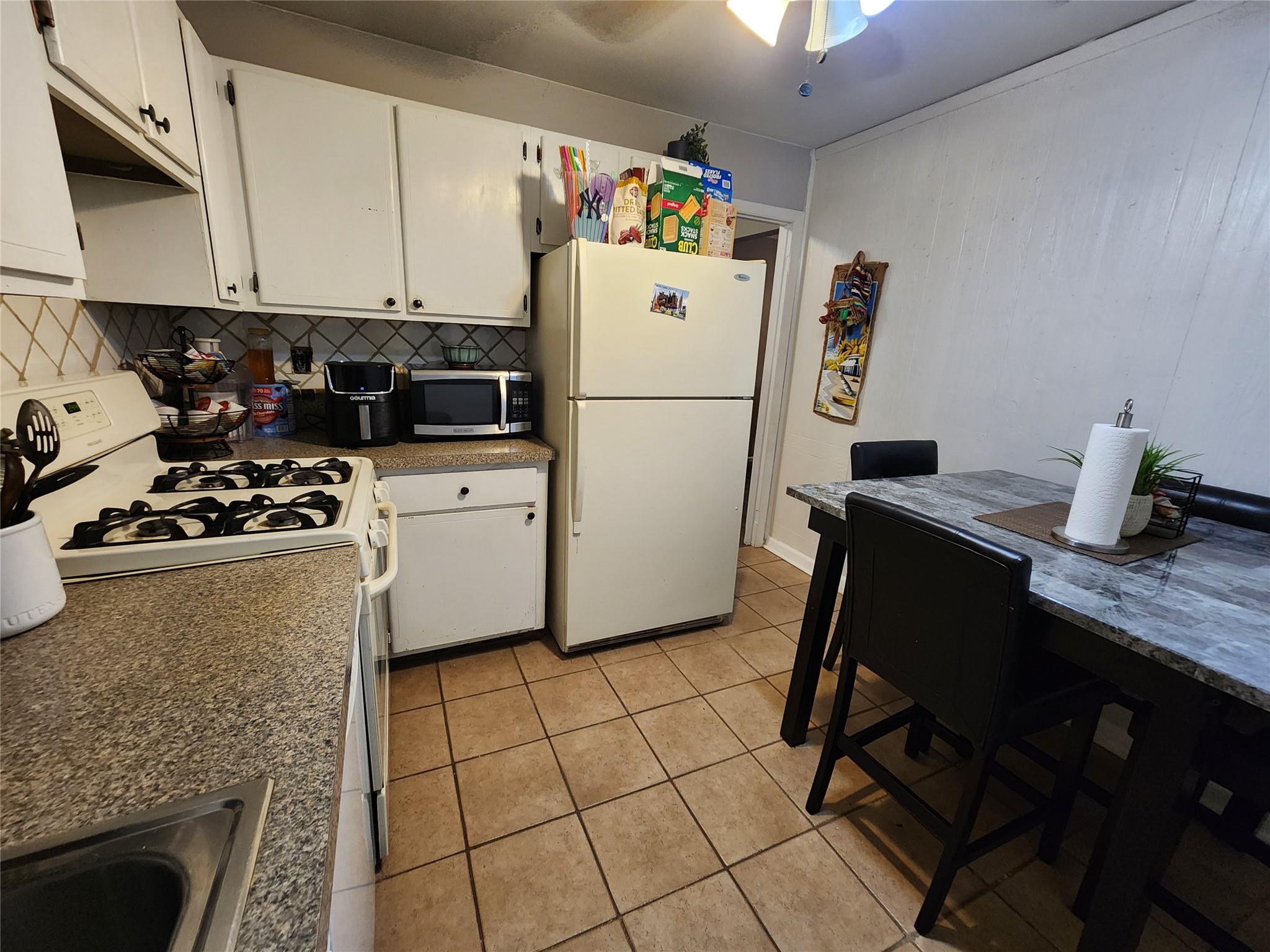 50 Country Club Lane Ln, Pomona, New York image 4