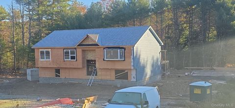 Photo of 1352 State Route 42, Sparrowbush, NY 12780 (MLS # 928667) Photo of 1352 State Route 42, Sparrowbush, NY 12780 (MLS # 928667)