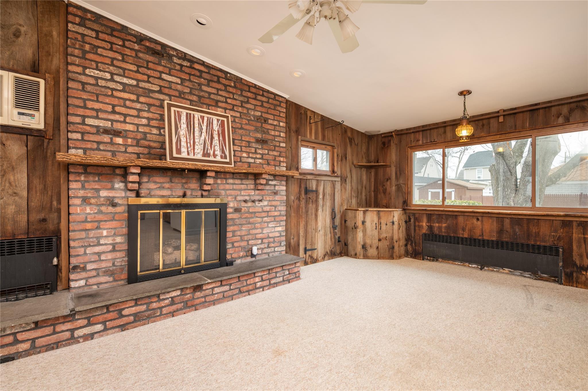 61 Dartmouth Street, Williston Park, New York image 2