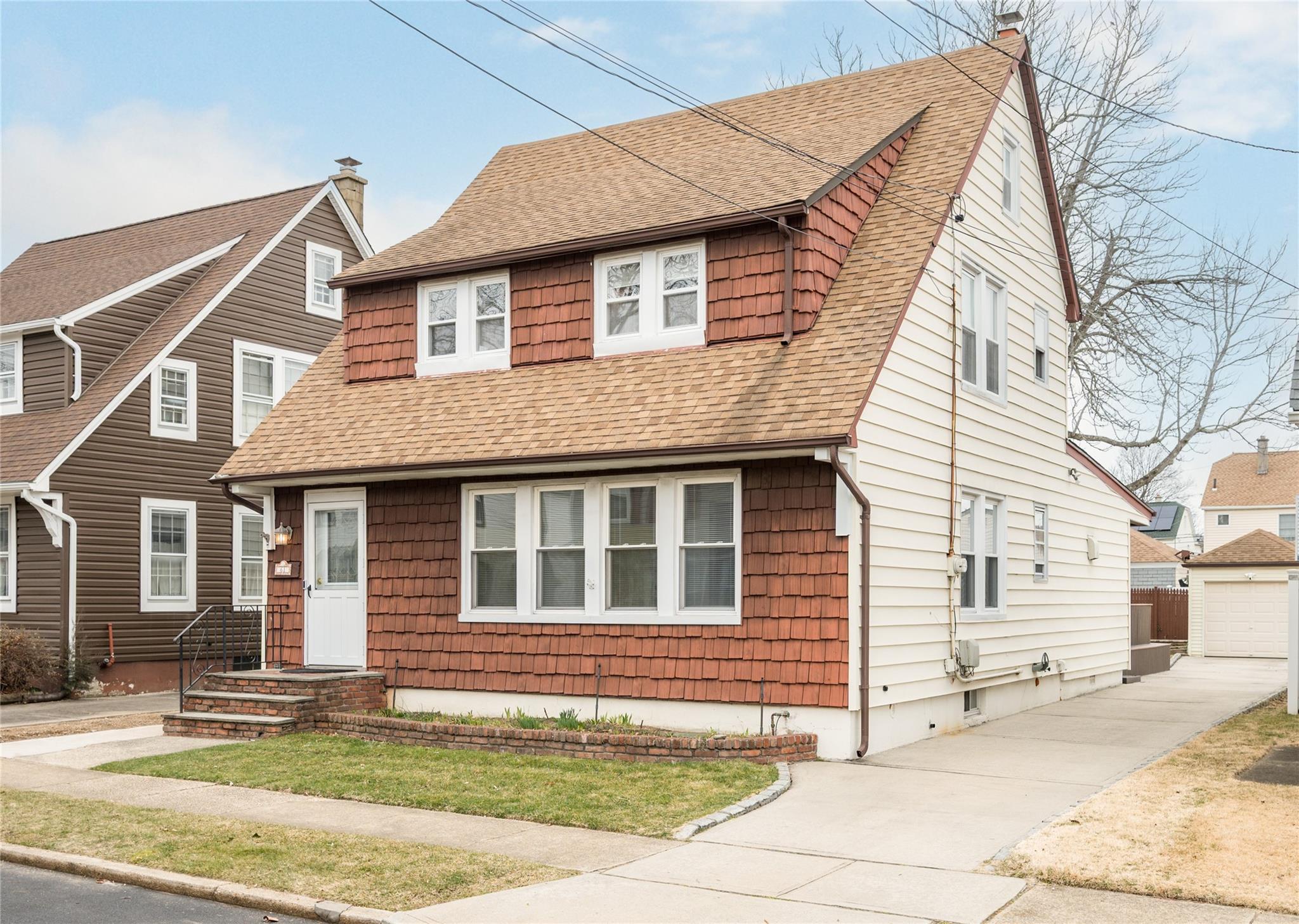 61 Dartmouth Street, Williston Park, New York image 28