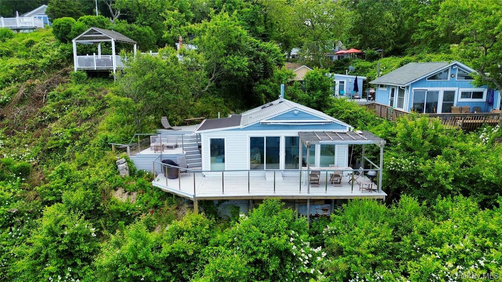 Photo of 58 Hillcrest Drive, Baiting Hollow, NY 11933 (MLS # 966542)