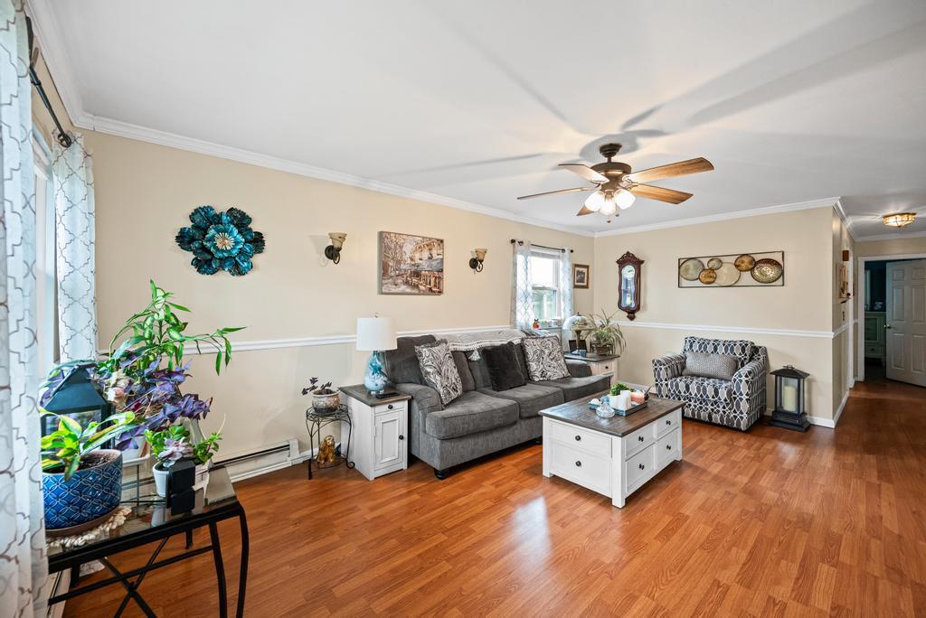 133 Parkwood Drive, Shirley, New York image 5