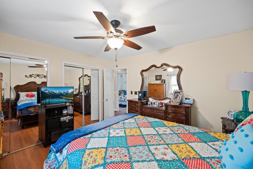 133 Parkwood Drive, Shirley, New York image 18