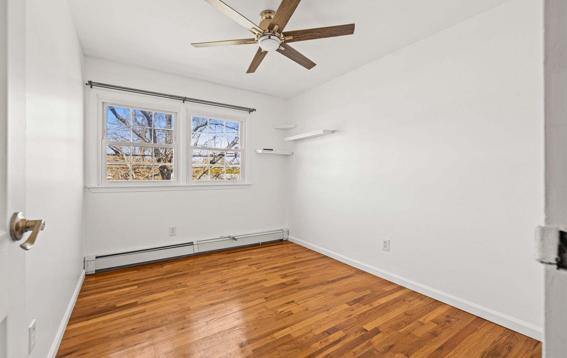 26 N Trescott Street, Dix Hills, New York image 8