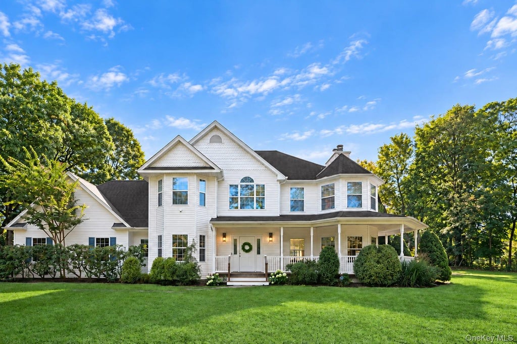 Photo of 411B Mill Road, Westhampton, NY 11977 (MLS # 1062096)