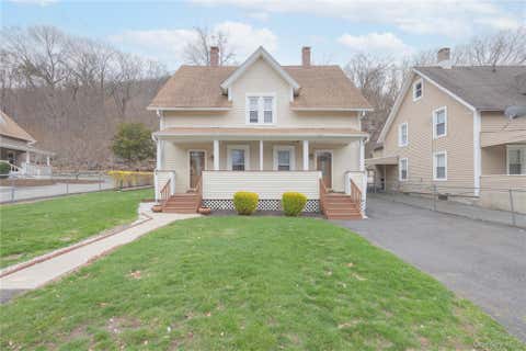 Multifamily For Sale - 10 Park Avenue<br/> Hillburn, NY 10931