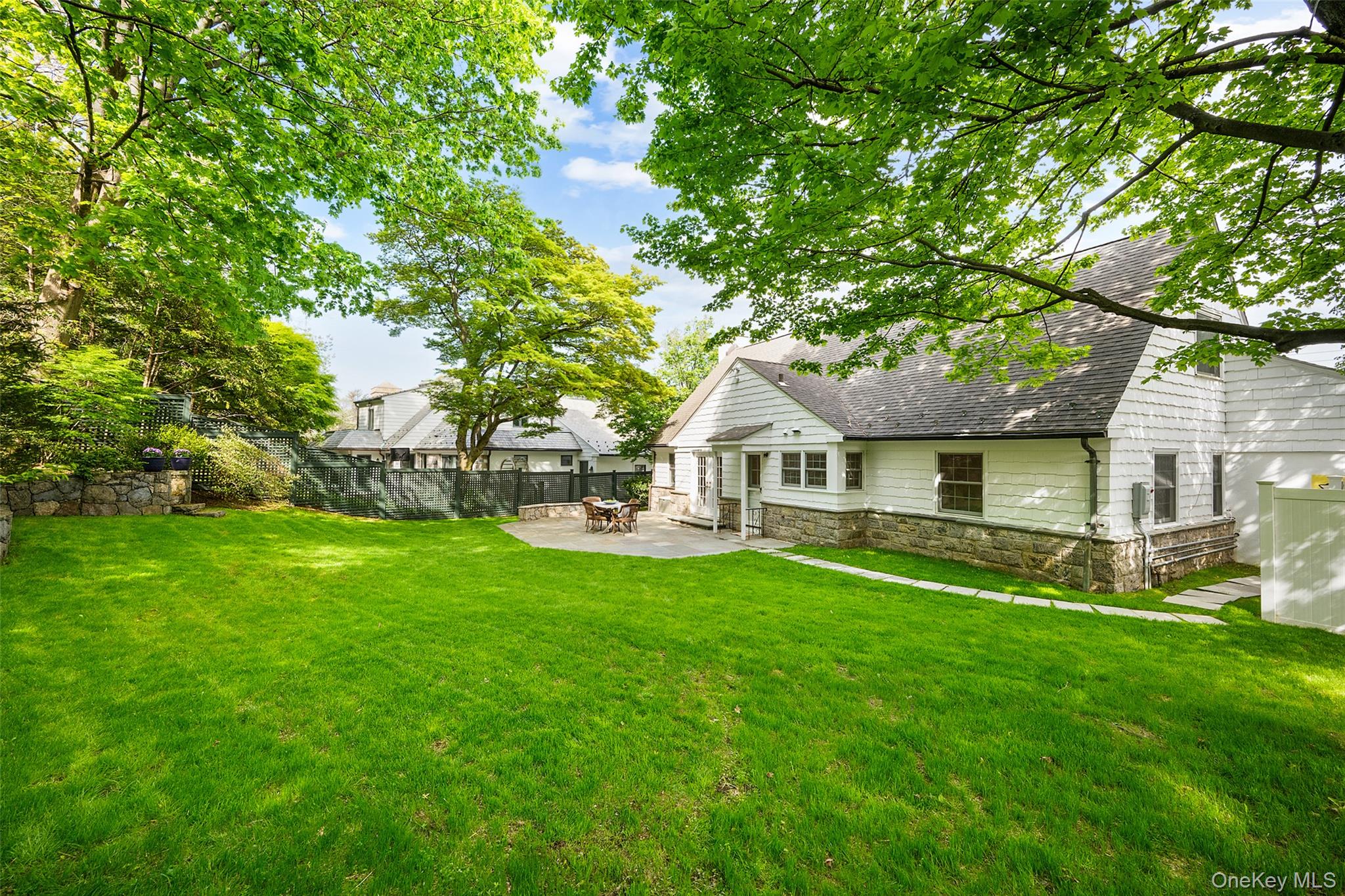 52 Midland Avenue