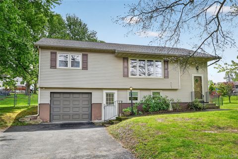 Homes For Sale - 31 Monarch Drive<br/> Newburgh, NY 12550