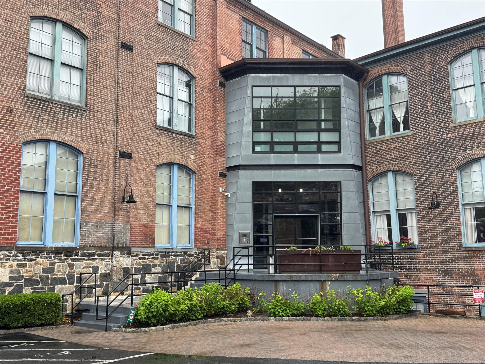 52 Webster Avenue #20, New Rochelle, New York image 1