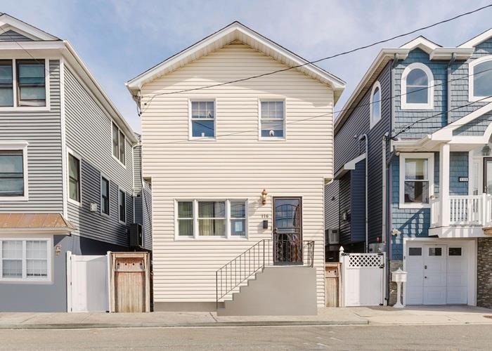 116 Beach Avenue, Bellmore, New York image 1