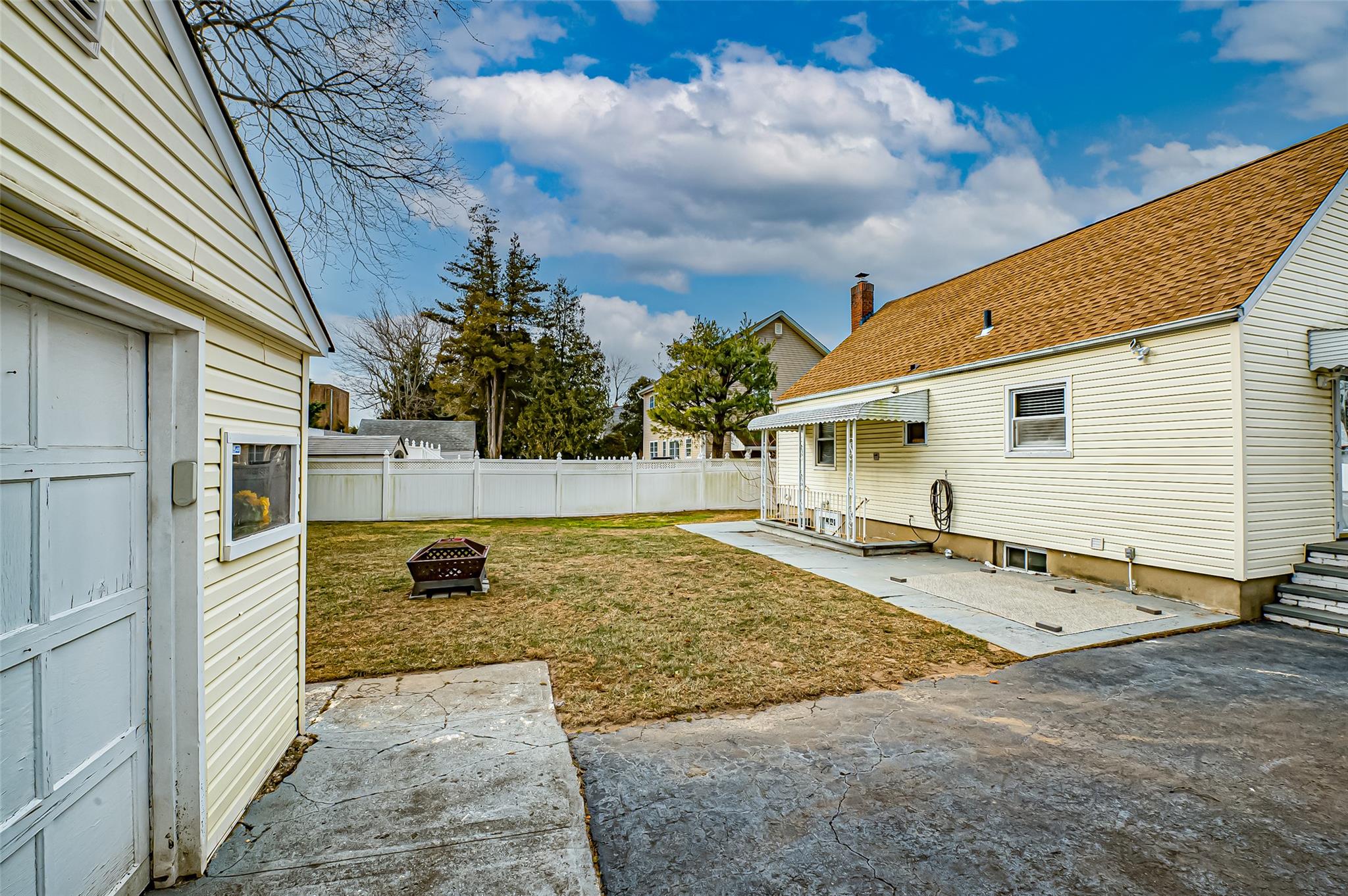 24 Bogart Street, Huntington, New York image 30