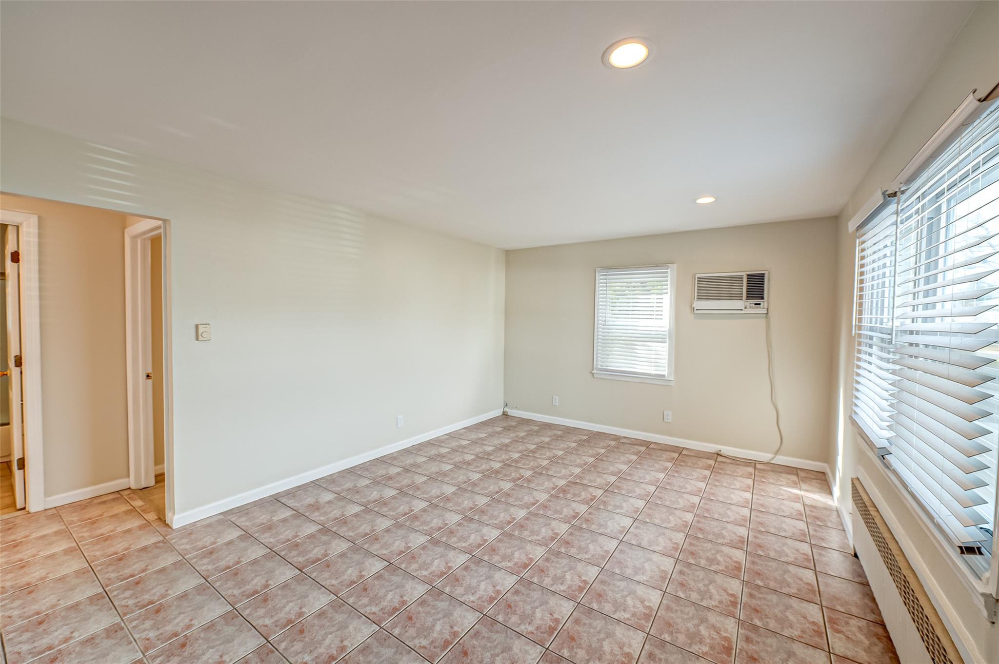 24 Bogart Street, Huntington, New York image 2