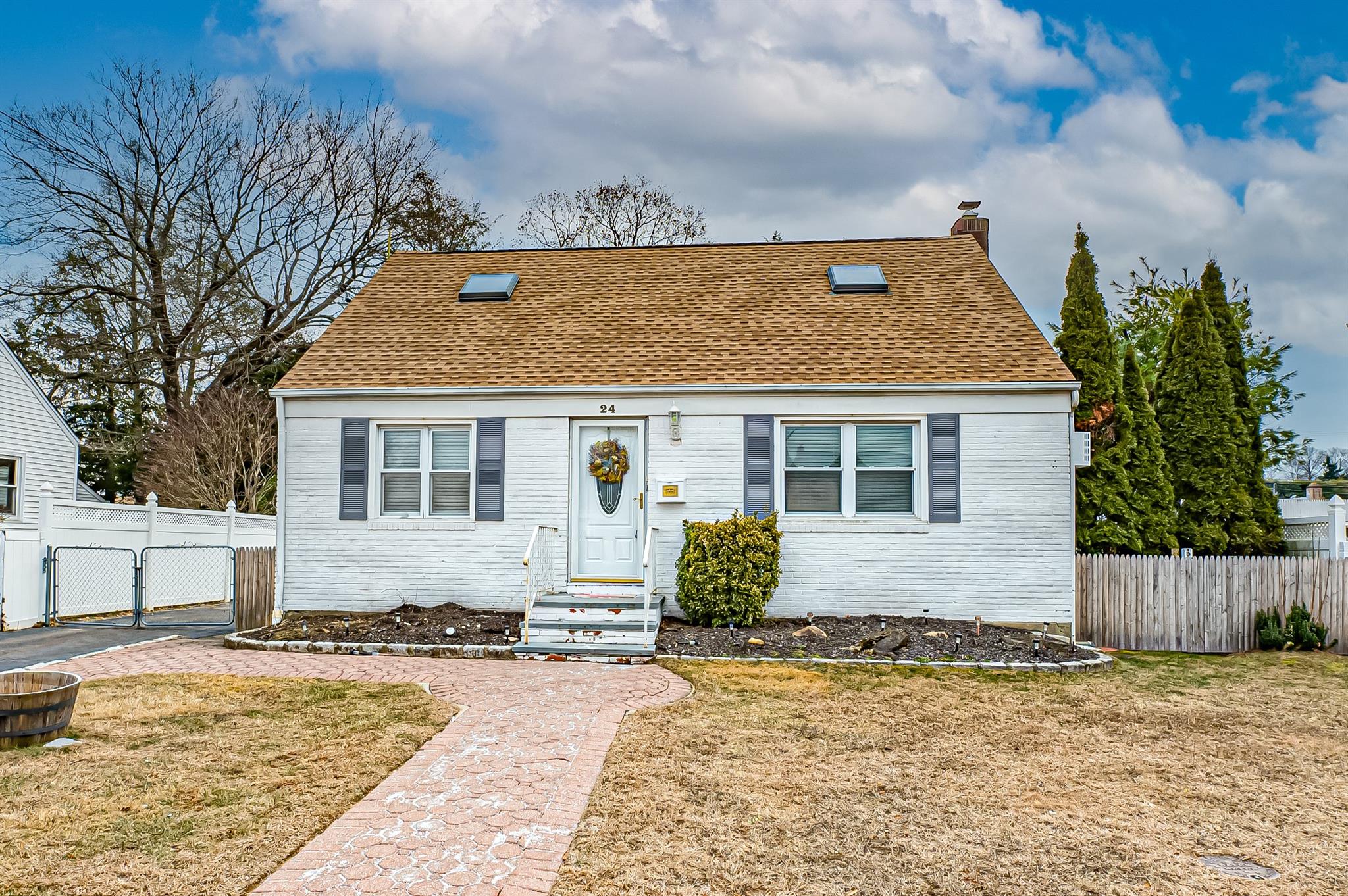 24 Bogart Street, Huntington, New York image 1
