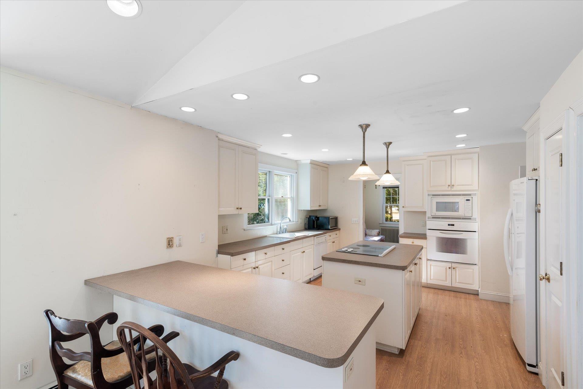 12 Summit Boulevard, Westhampton, New York image 7
