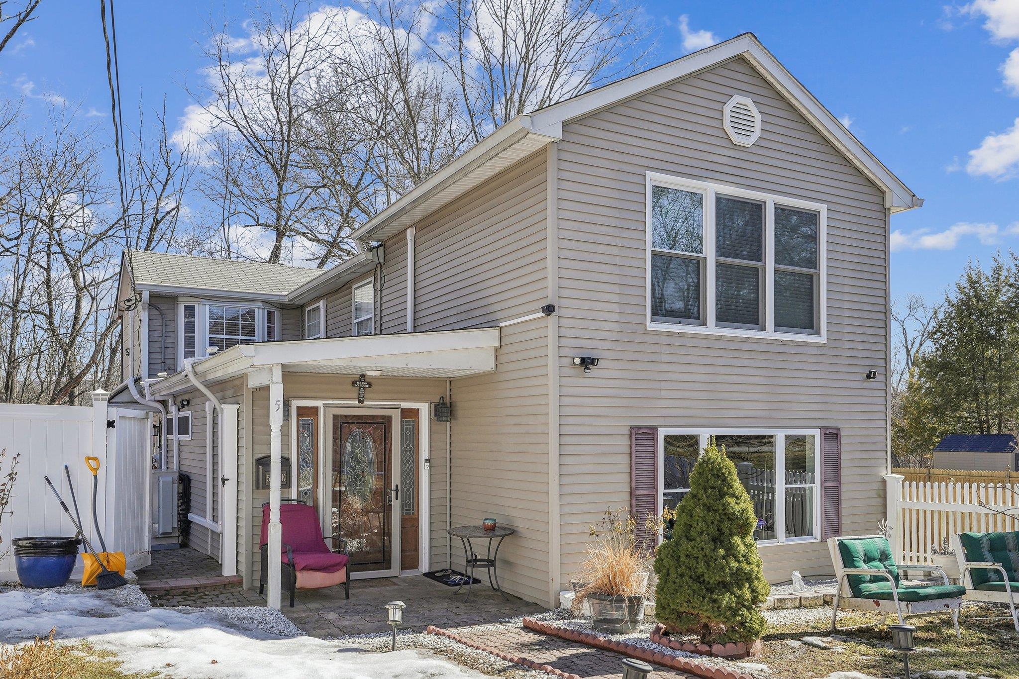 5 Lark Street, Washingtonville, New York image 1