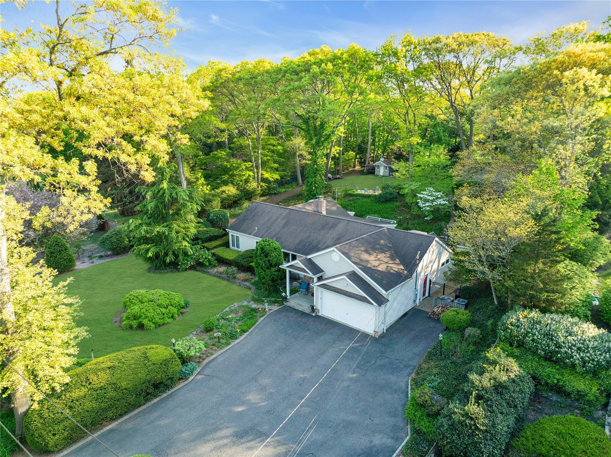 205 Stony Hollow Road, Greenlawn, New York image 26