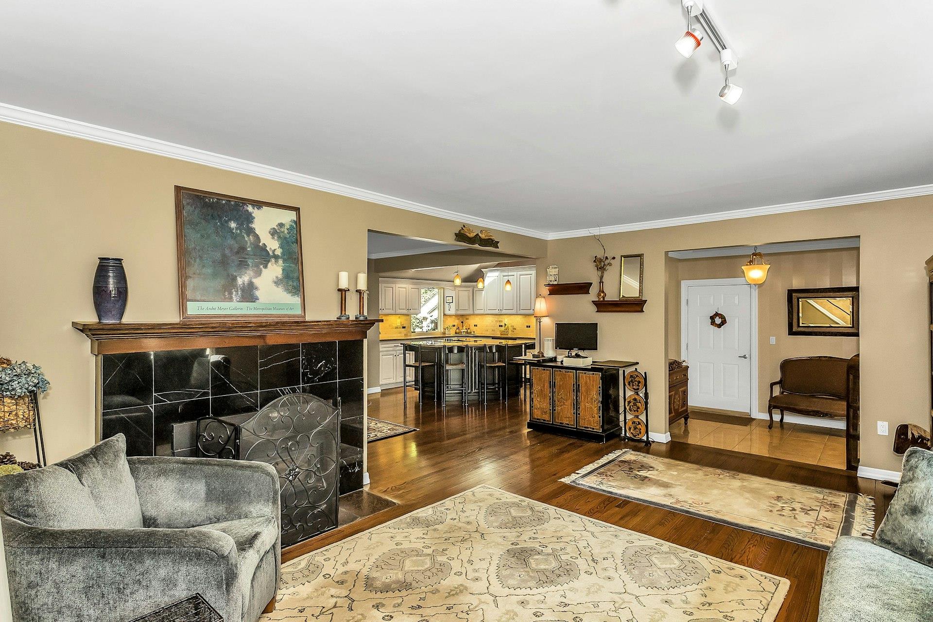 205 Stony Hollow Road, Greenlawn, New York image 8