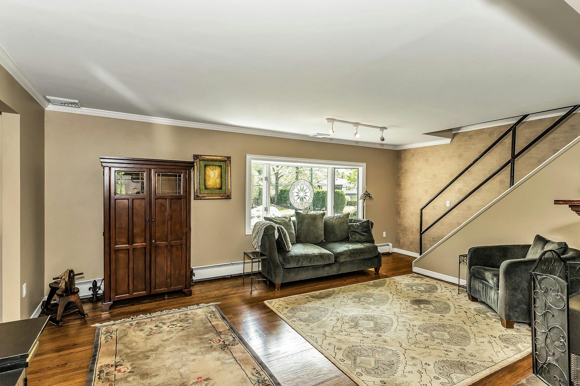 205 Stony Hollow Road, Greenlawn, New York image 10