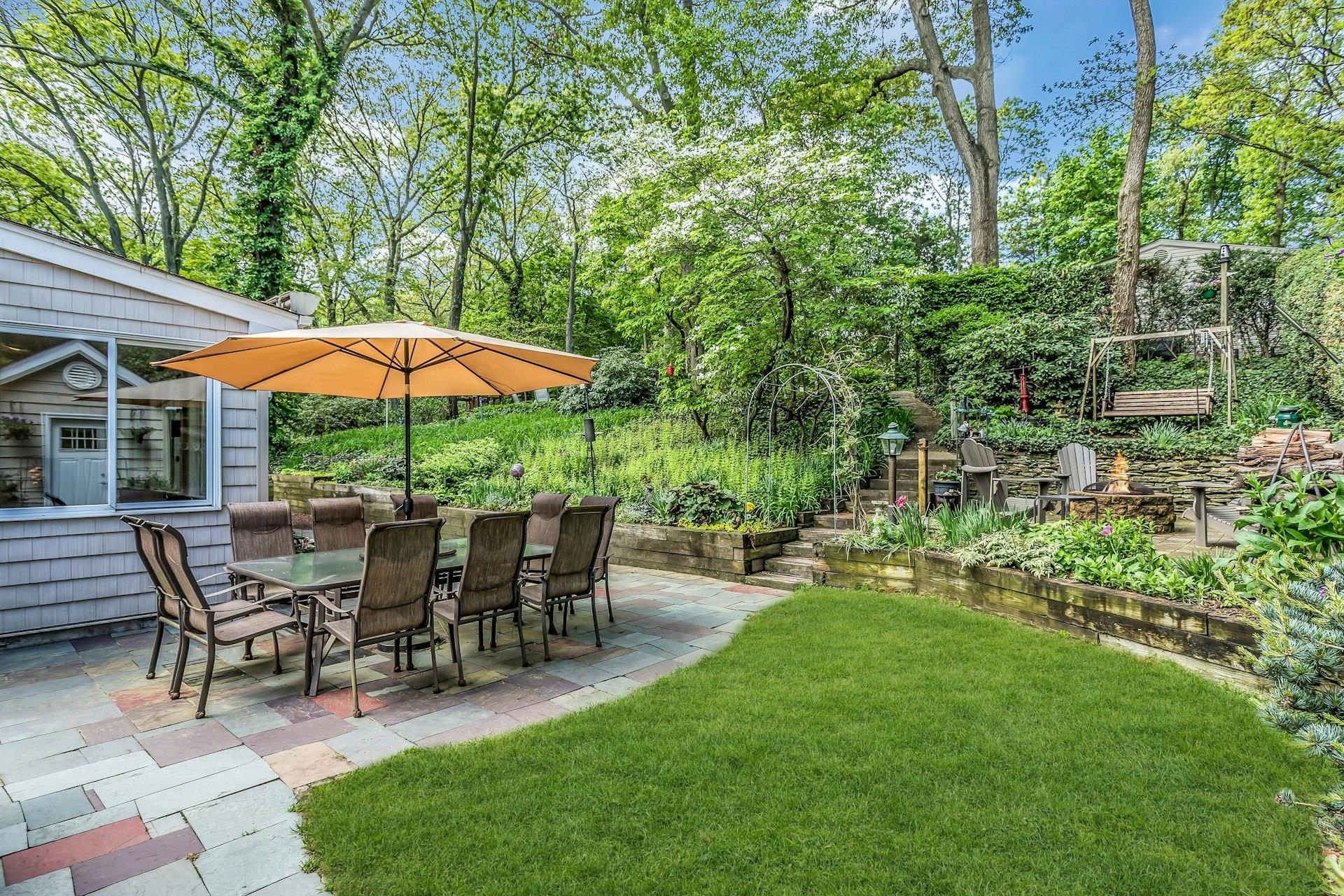 205 Stony Hollow Road, Greenlawn, New York image 27