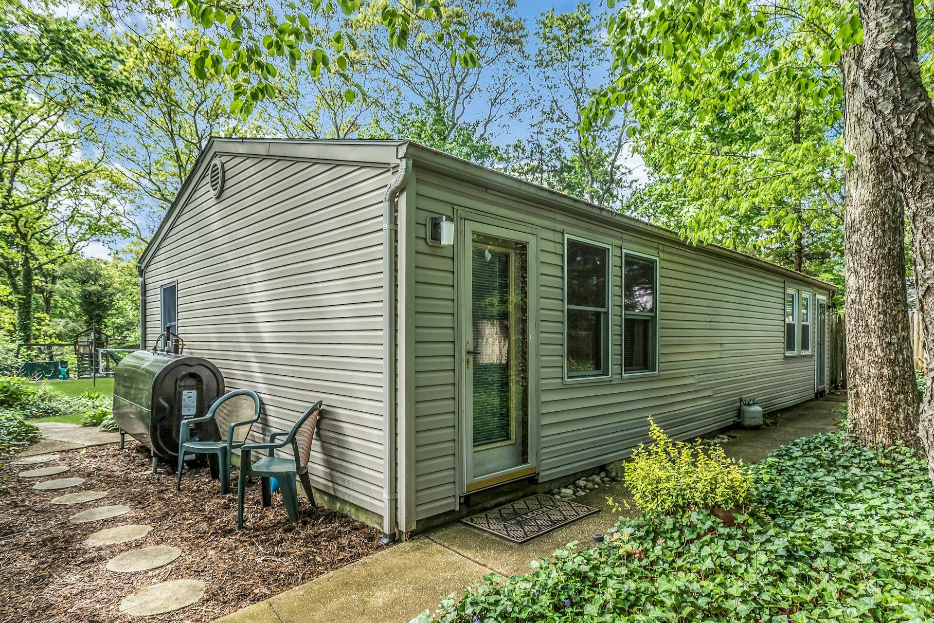 205 Stony Hollow Road, Greenlawn, New York image 31