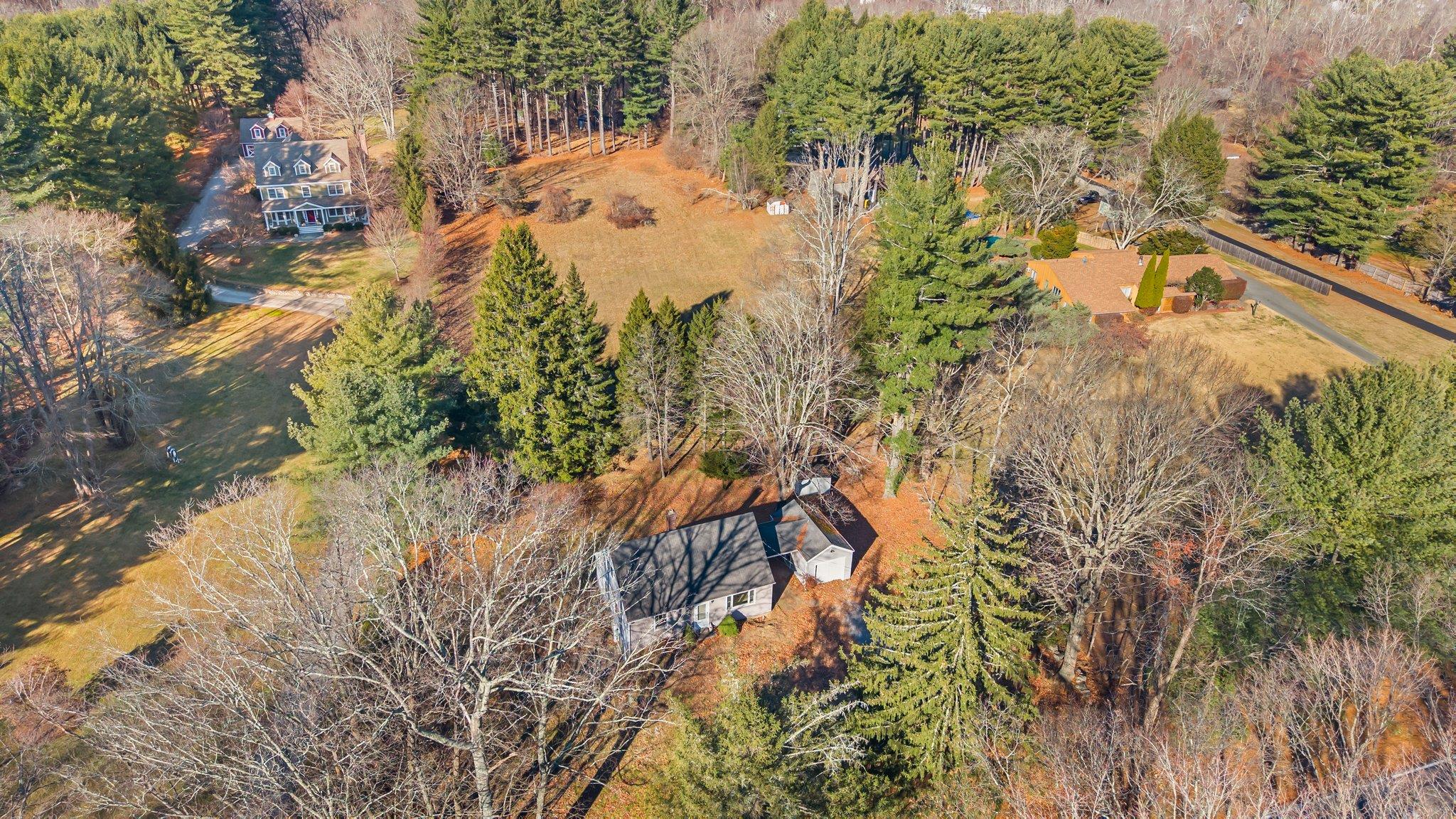 217 SW Greenwich Road, Bedford, New York image 2
