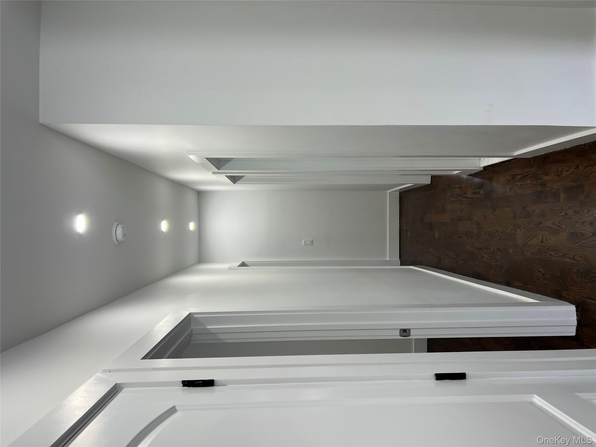 314 South 9th Avenue 1 FL