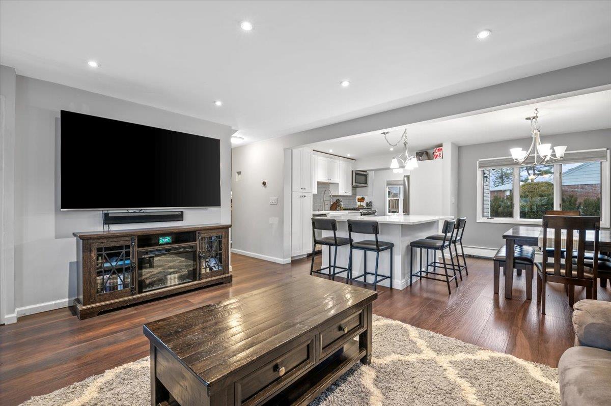 22 Jerome Avenue, Oyster Bay, New York image 5