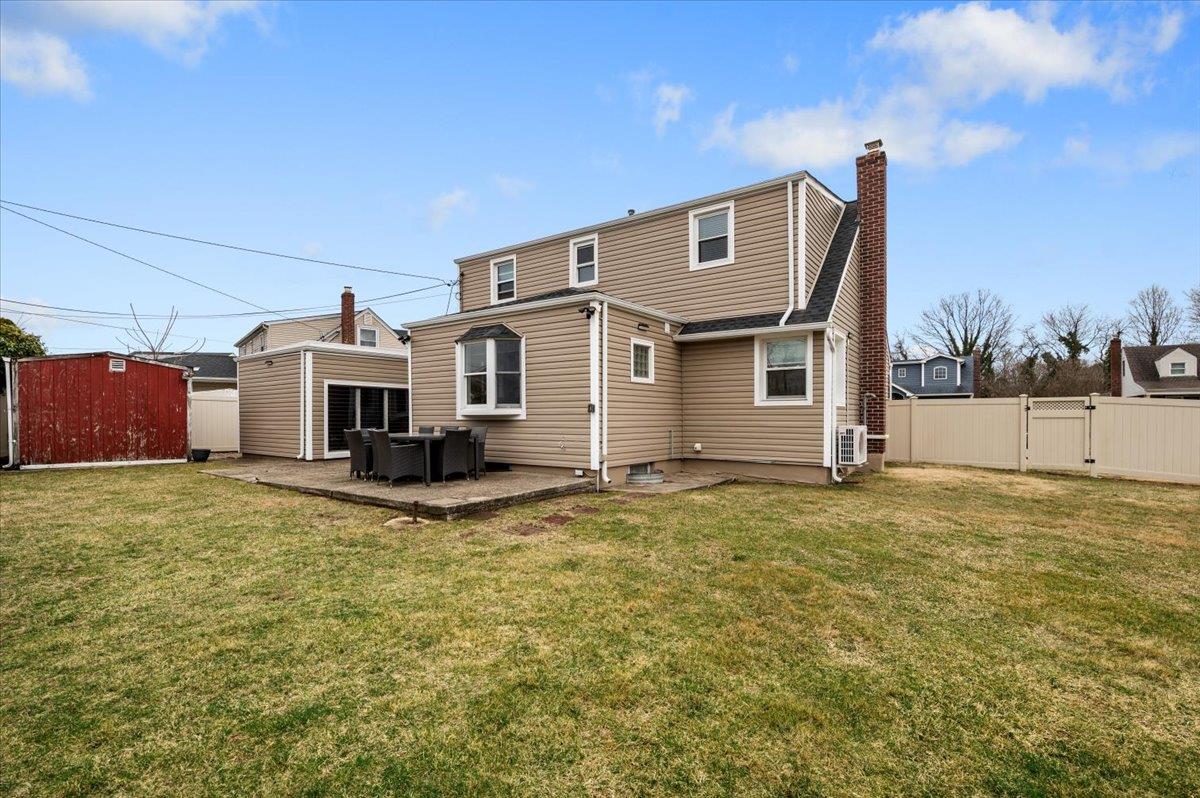 22 Jerome Avenue, Oyster Bay, New York image 29
