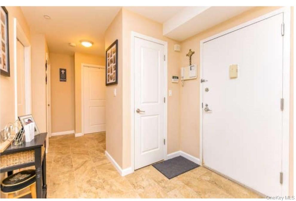 1490 Outlook Avenue 1A