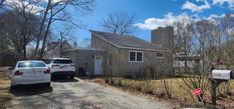 288 Cedar Road W Mastic Beach NY 11951
