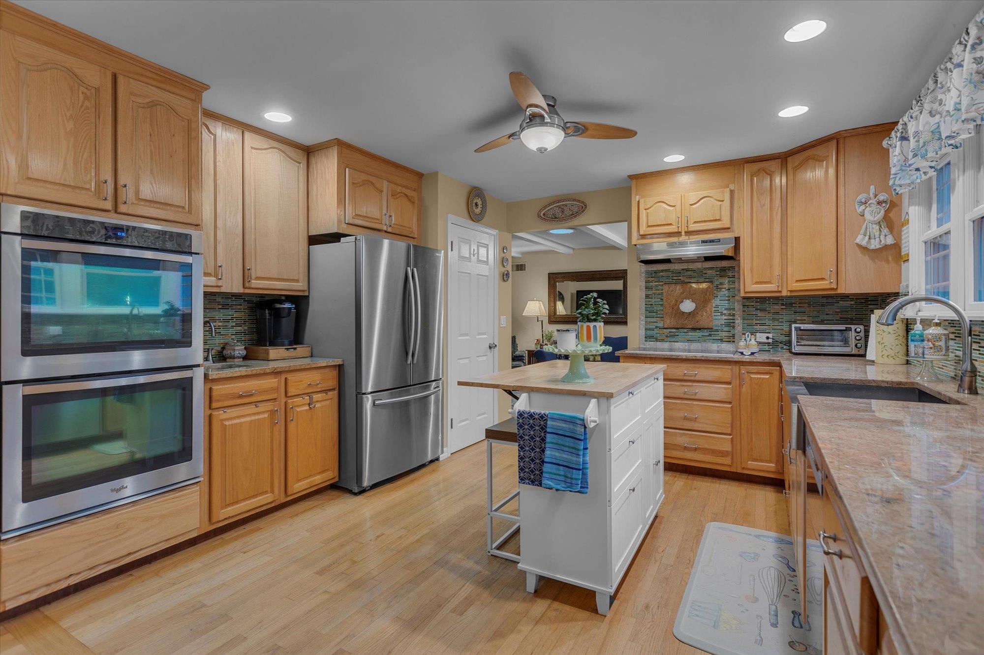 31 Baywood Lane, Bayport, New York image 8