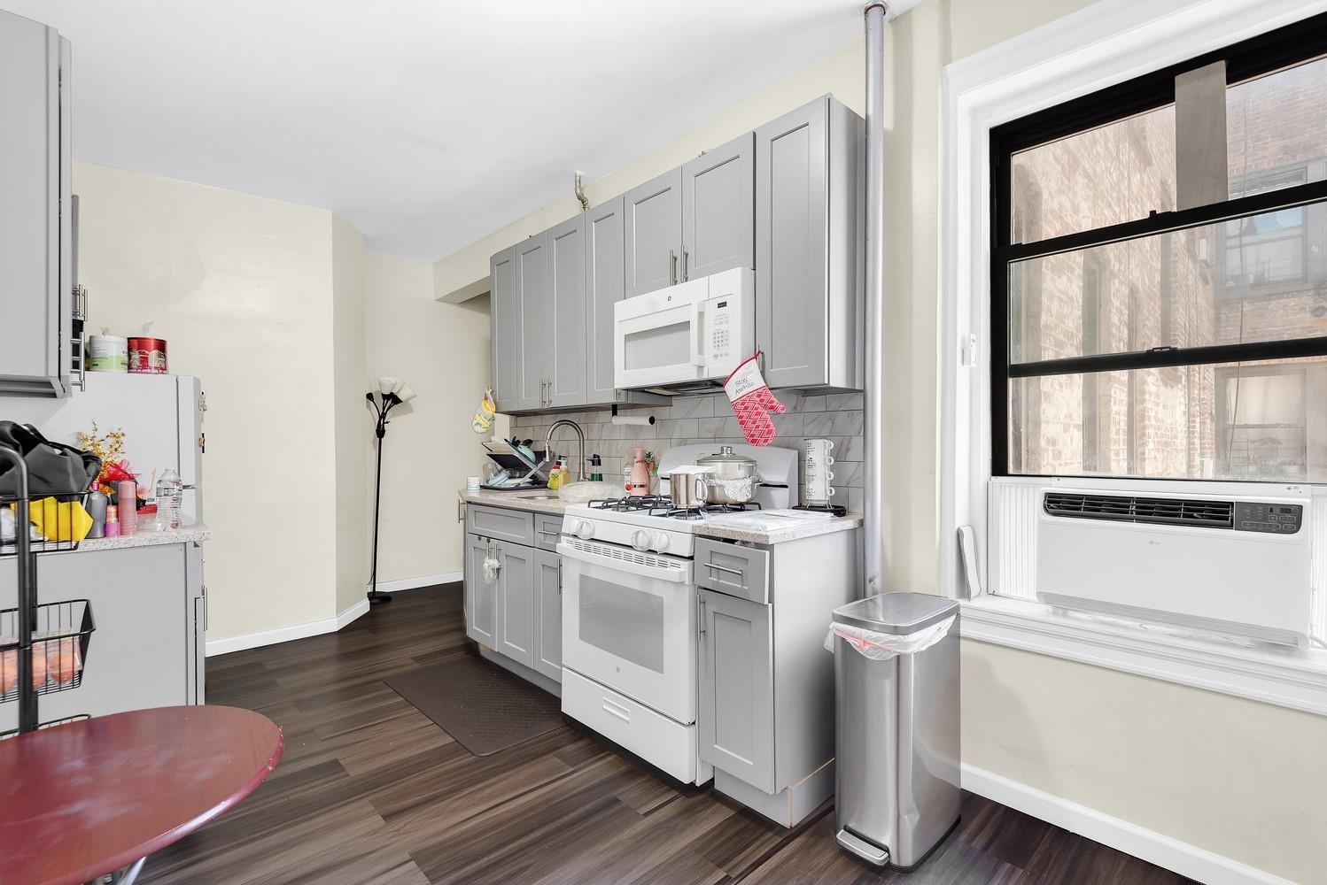 41-11 28th Avenue