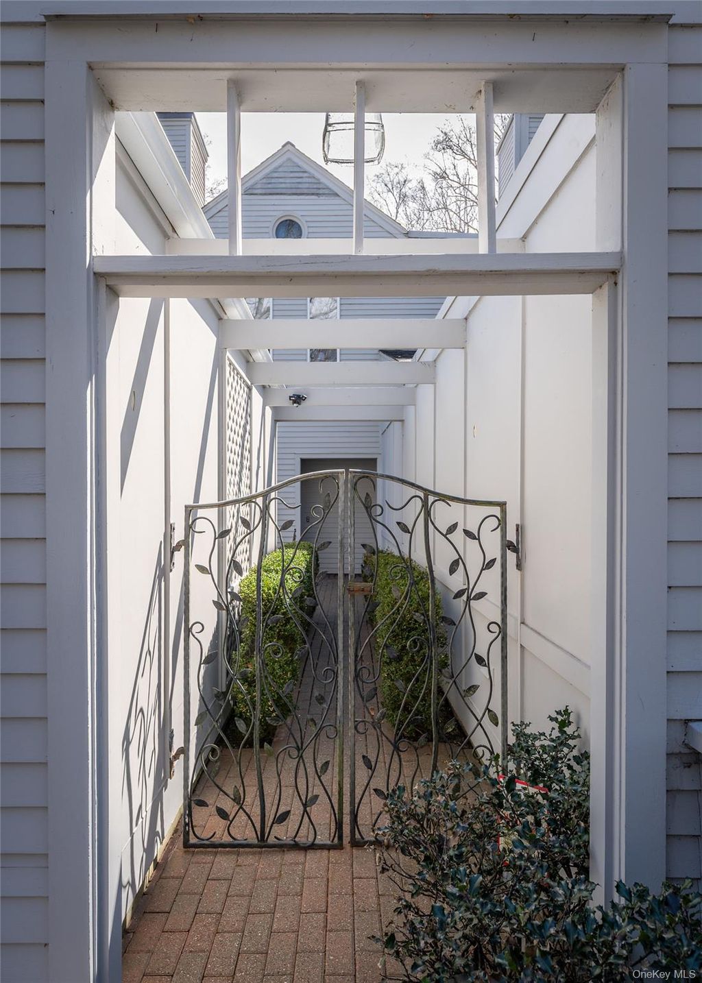 Photo of 29 Beechwood Way, Briarcliff Manor, NY 10510 (MLS # 981714)